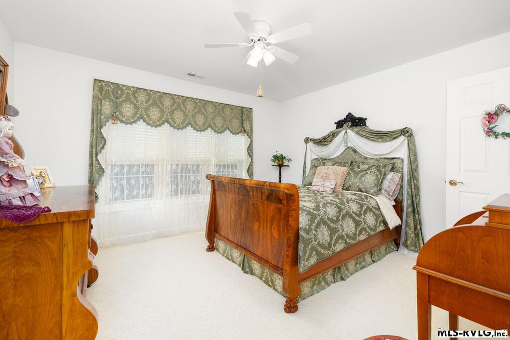 2nd floor master ensuite