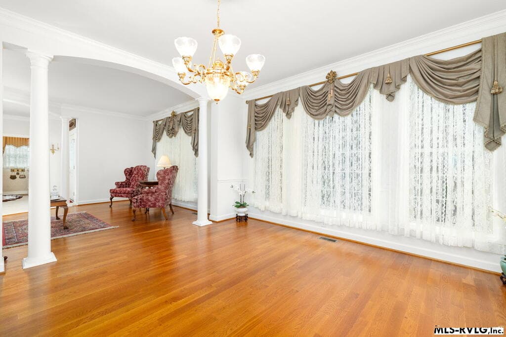 Formal dining room