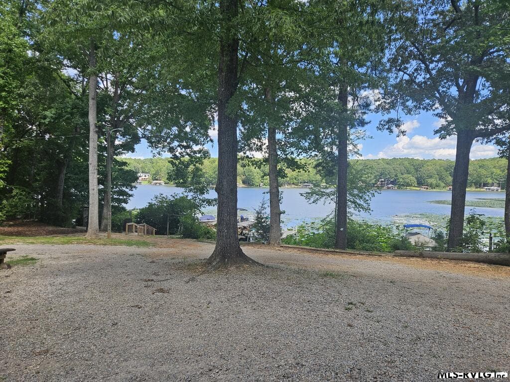 Views of the Common Area, Come see what Hubquarter Creek has to offer! Any questions? Call today!