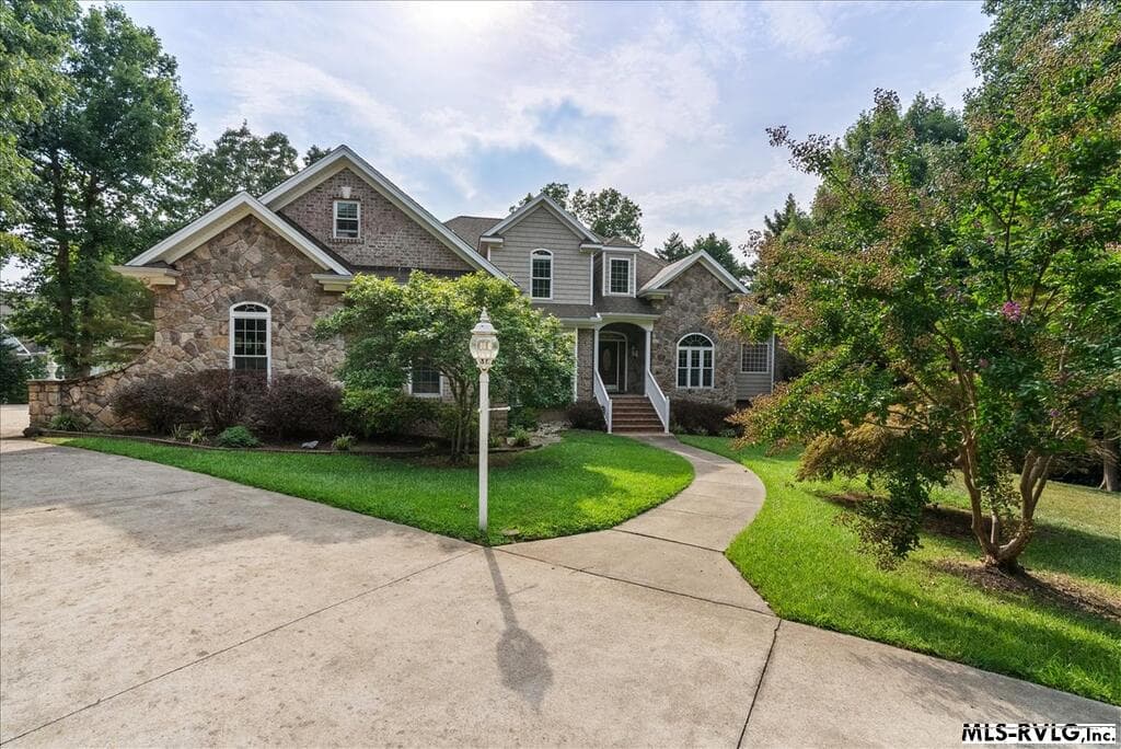313 Woodhaven Lane, Henrico NC 27842 photo 14