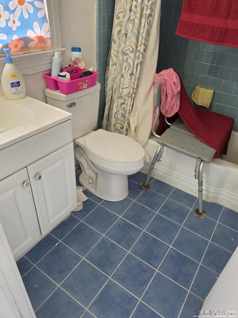 513 Hinson St, Roanoke Rapids NC 27870 photo 3