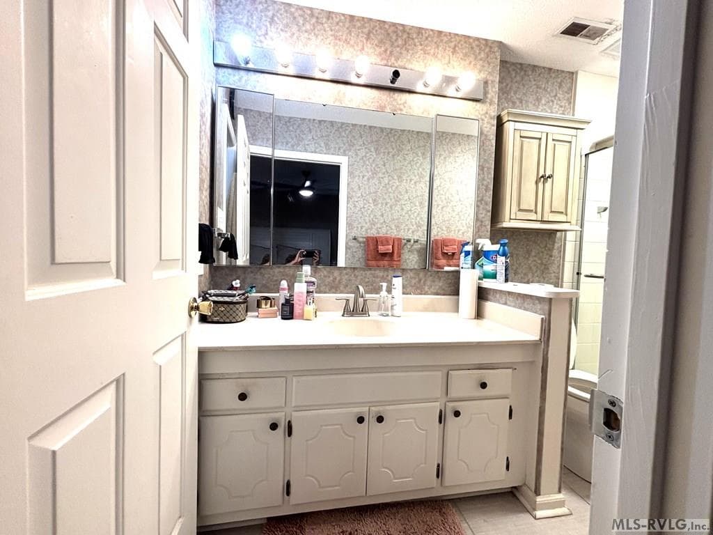 Master bathroom