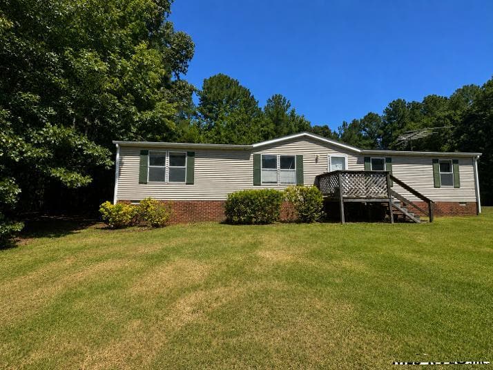 1736 Great Creek Drive, La Crosse VA 23950
