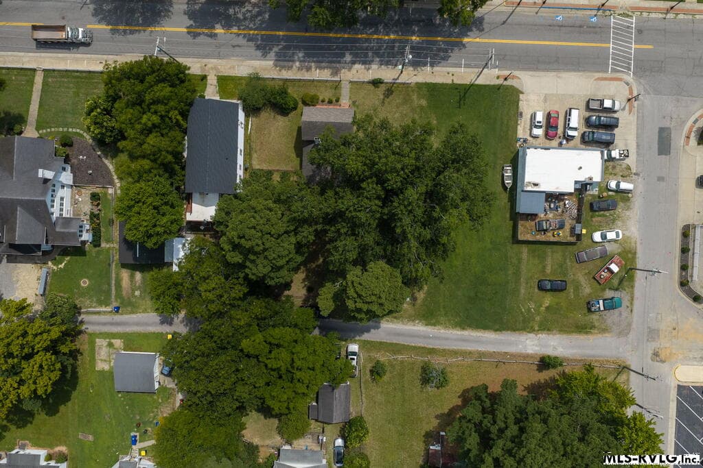 Residential/Vacation at 211 N. Mecklenburg Ave., South Hill VA 23970, South Hill, photo 28 of 35