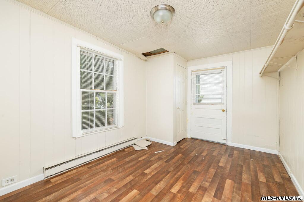 Residential/Vacation at 211 N. Mecklenburg Ave., South Hill VA 23970, South Hill, photo 11 of 35