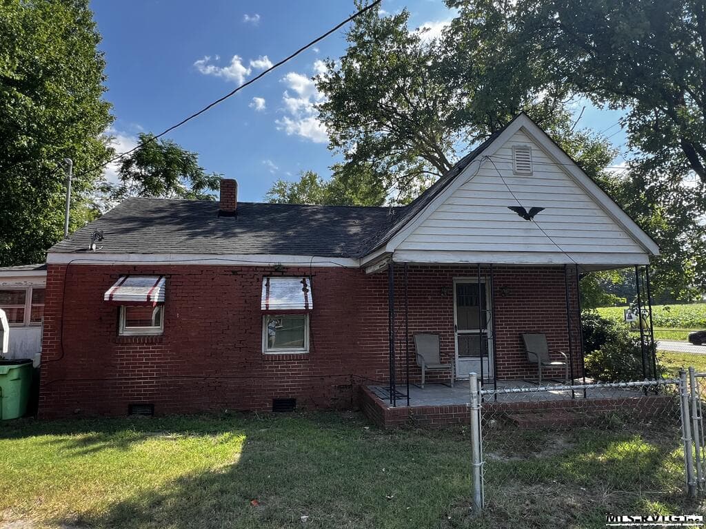Residential/Vacation at 176 Zoo Rd. N, Roanoke Rapids NC 27870, Roanoke Rapids, photo 3 of 13