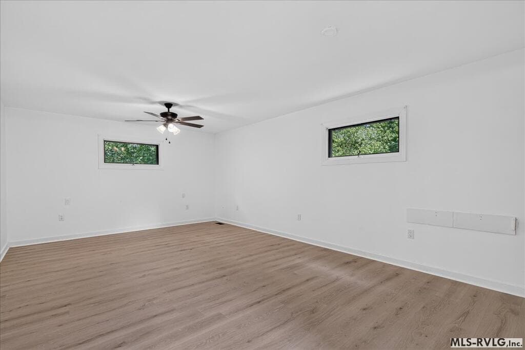 Residential/Vacation at 103 Landfall Court, Roanoke Rapids NC 27870, Roanoke Rapids, photo 17 of 48