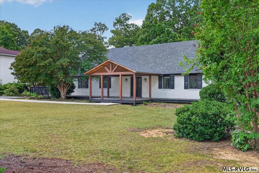 Residential/Vacation at 103 Landfall Court, Roanoke Rapids NC 27870, Roanoke Rapids, photo 37 of 48