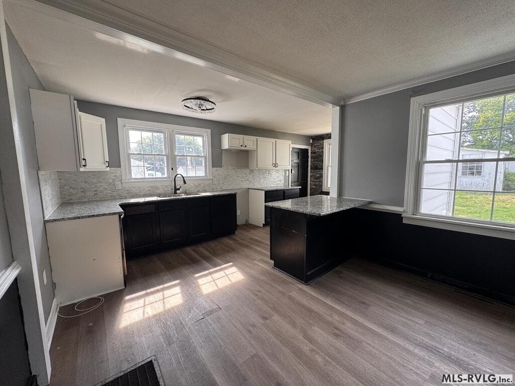 Residential/Vacation at 306 Grove Avenue, Emporia VA 23847, Emporia, photo 10 of 14