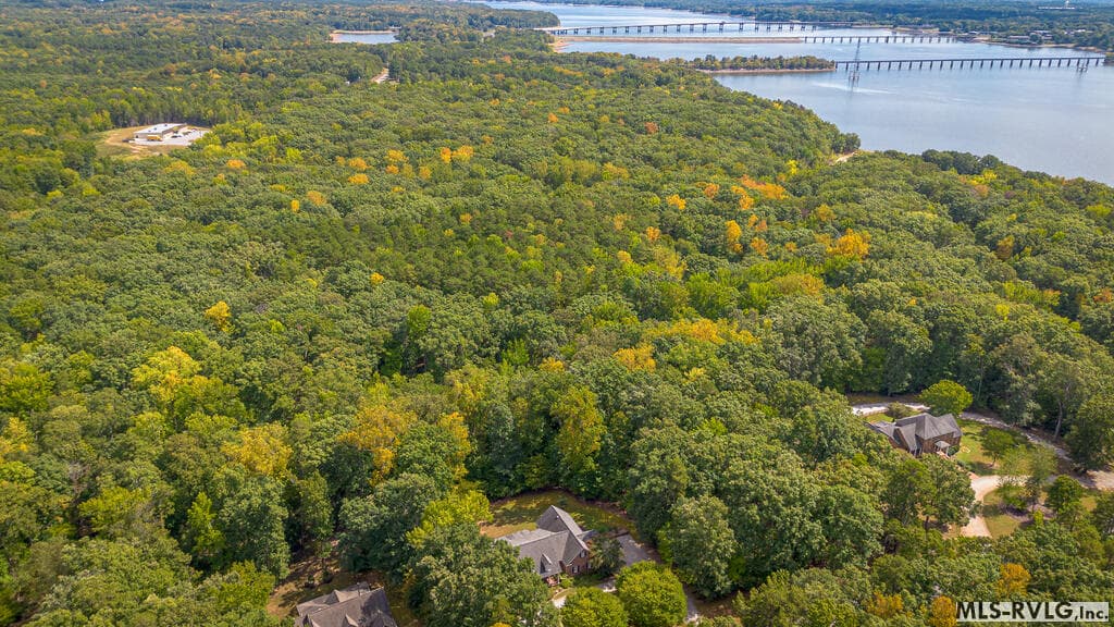 Walk to the Lake - 207 Sir Payton Dr., Clarksville VA 23927, Clarksville