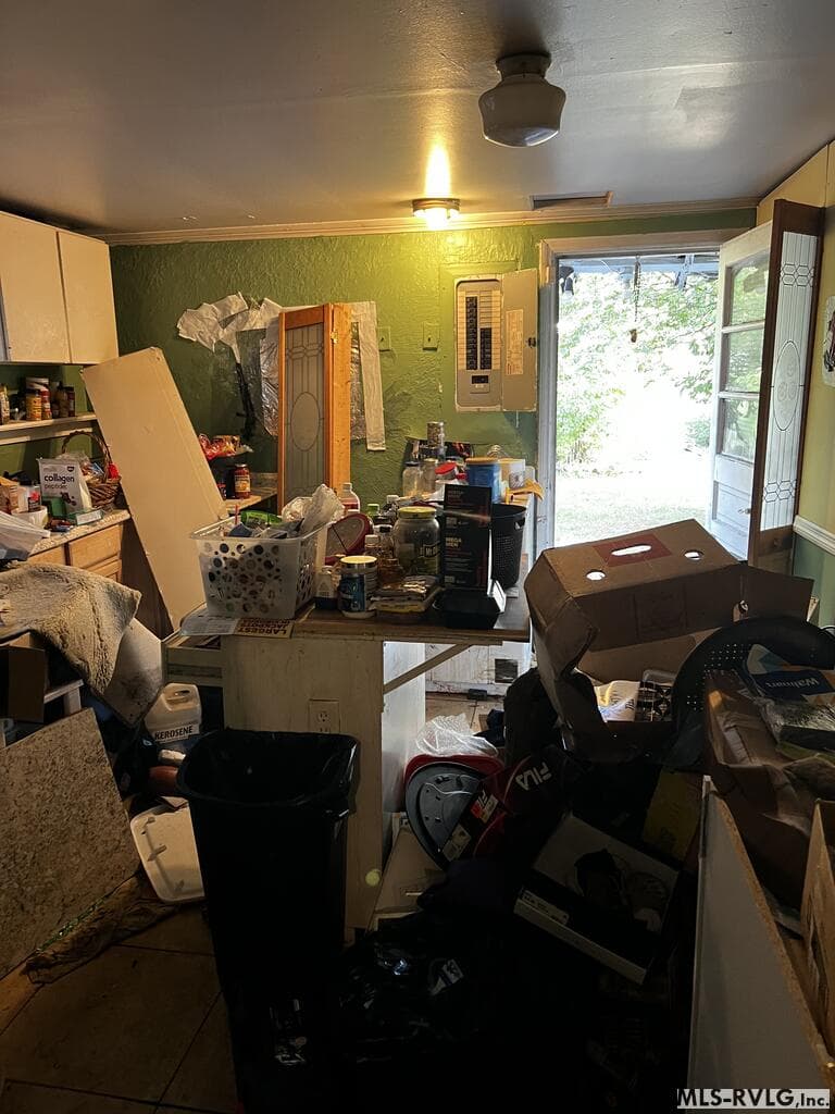 Residential/Vacation at 218 Monroe St., Roanoke Rapids NC 27870, Roanoke Rapids, photo 5 of 13