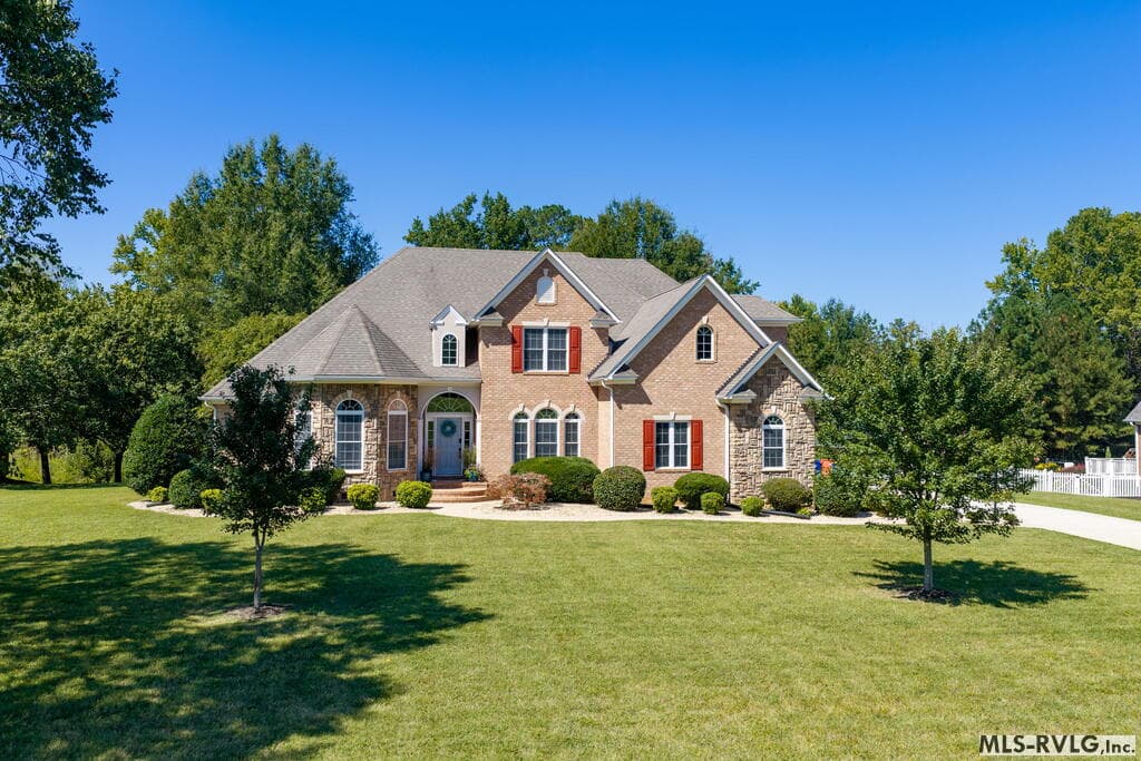 Residential/Vacation at 211 Apple Street, South Hill VA 23970, South Hill, photo 2 of 68