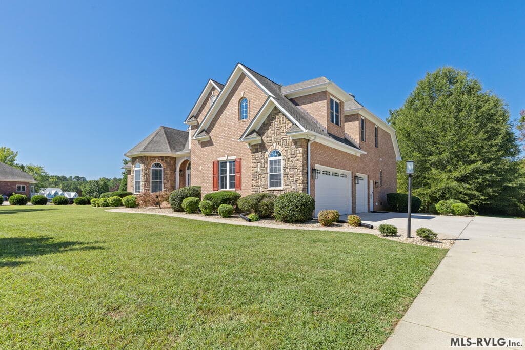 Residential/Vacation at 211 Apple Street, South Hill VA 23970, South Hill, photo 63 of 68