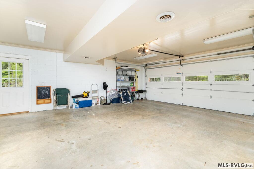 Residential/Vacation at 636 Beechwood Drive, Bracey VA 23919, Bracey, photo 31 of 57