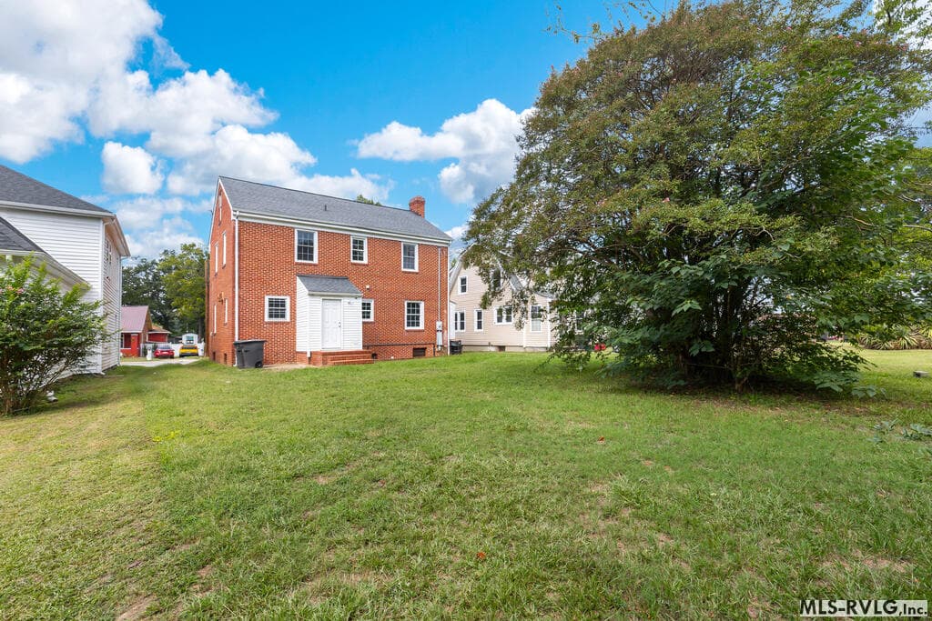 Residential/Vacation at 738 Halifax St, Emporia VA 23847, Emporia, photo 6 of 50
