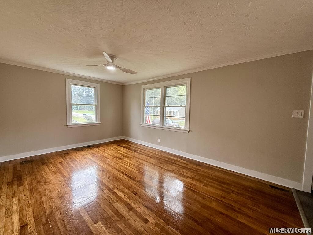 Residential/Vacation at 1011 Second Ave, Lawrenceville VA 23868, Lawrenceville, photo 3 of 25
