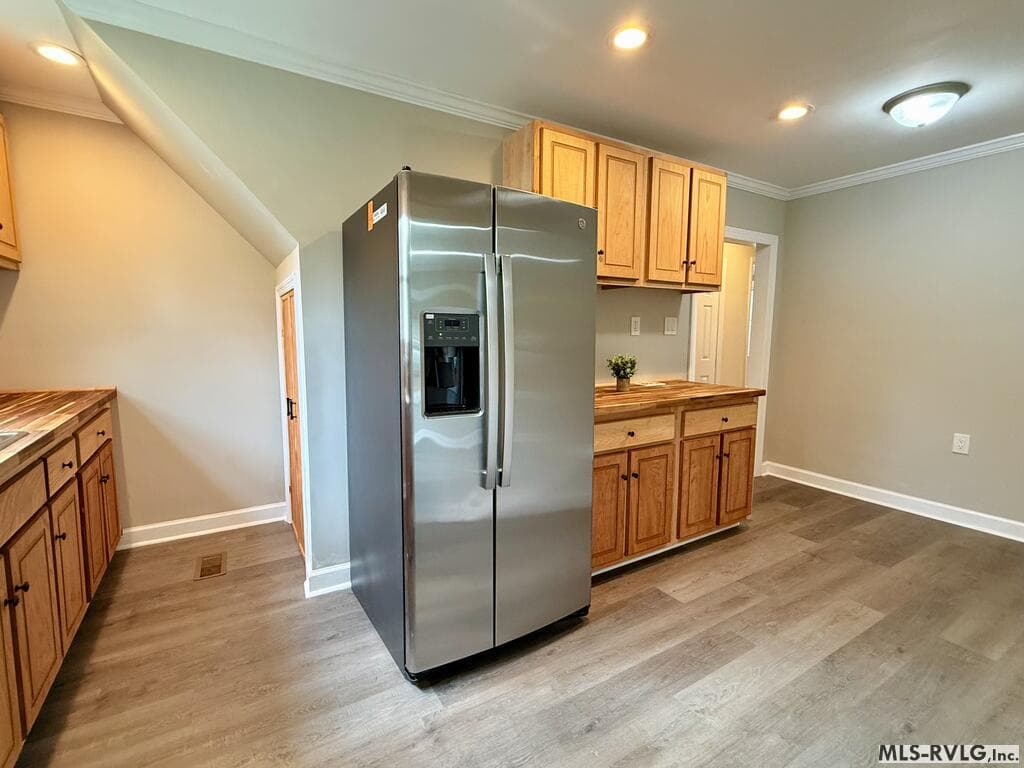 Residential/Vacation at 1011 Second Ave, Lawrenceville VA 23868, Lawrenceville, photo 8 of 25
