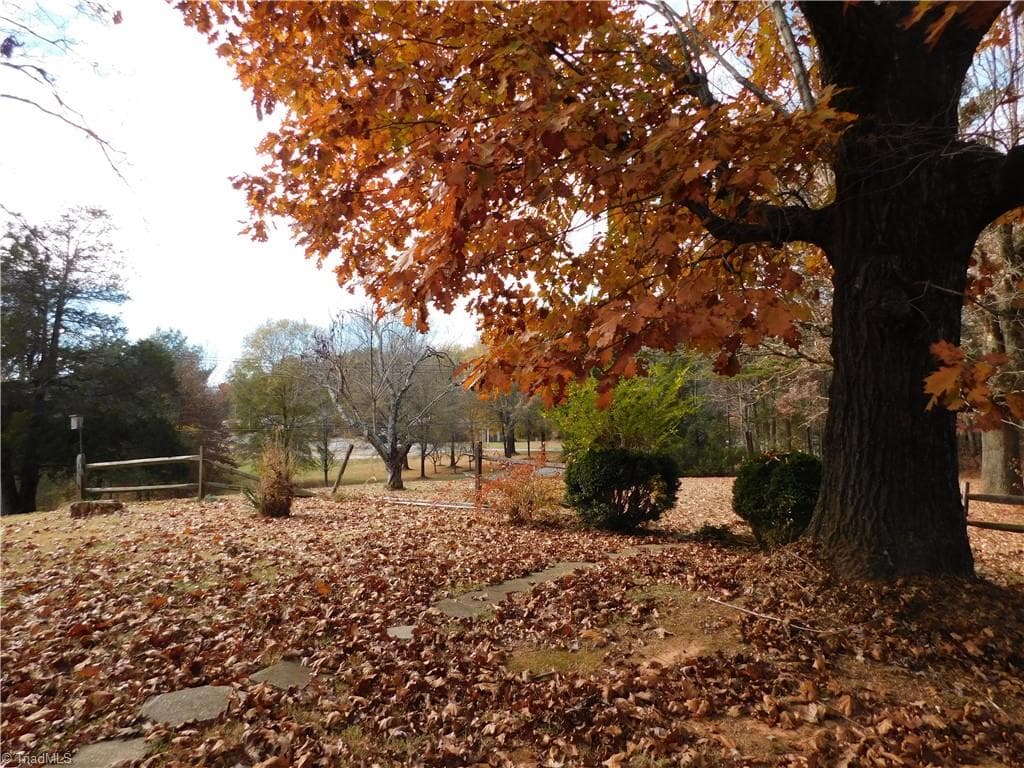 Stick/Site Built at 652 Johnson Ridge Road, Elkin NC 28621, photo 6 of 25