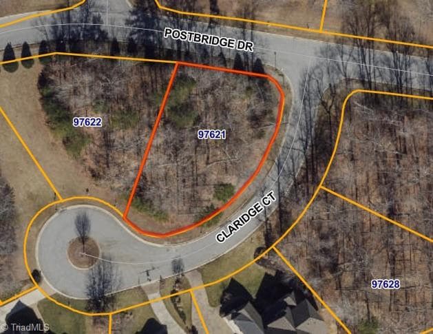 2 Claridge Court, Greensboro NC 27407