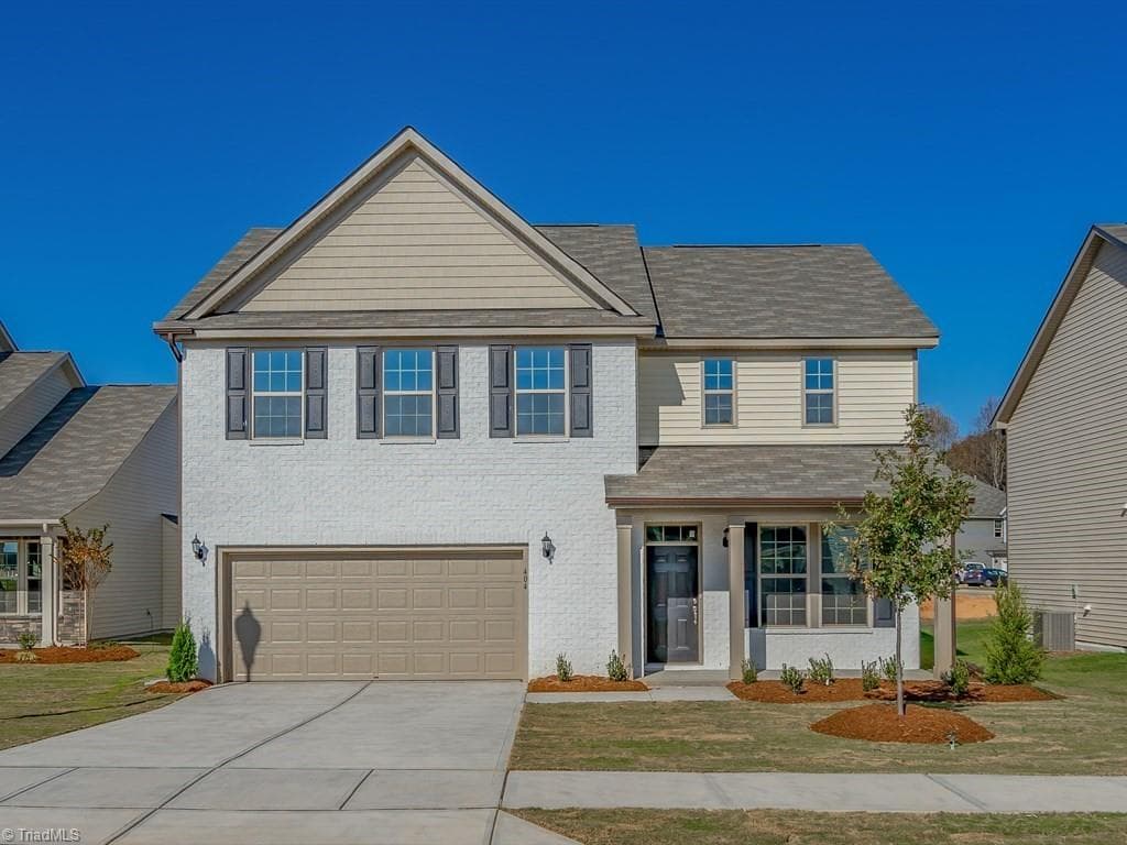 794 Heartpine Drive, Mebane NC 27302