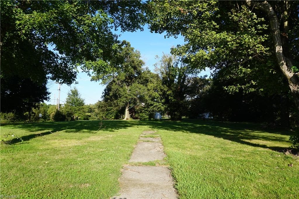 Remarks at 104 E Lee Avenue, Yadkinville NC 27055, photo 12 of 14