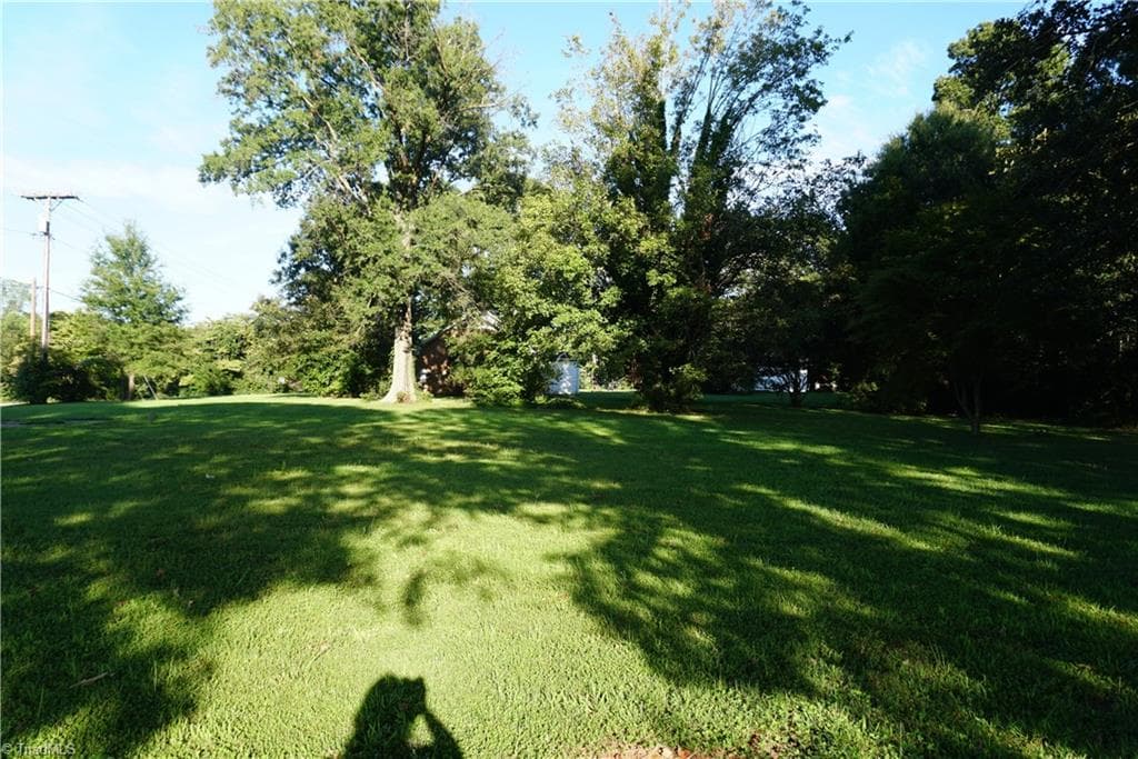 Remarks at 104 E Lee Avenue, Yadkinville NC 27055, photo 8 of 14