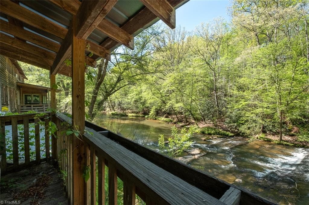 Remarks at 318 Elkin Creek Mill Road, Elkin NC 28621, photo 5 of 50