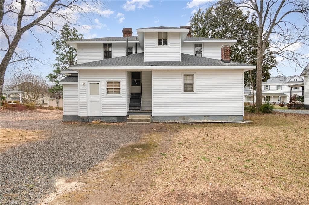 Quadruplex at 510 Piedmont Street, Reidsville NC 27320, photo 9 of 36
