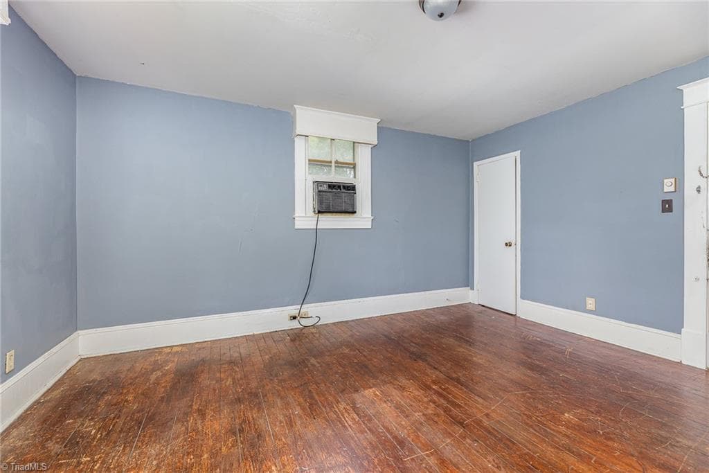 Quadruplex at 510 Piedmont Street, Reidsville NC 27320, photo 30 of 36
