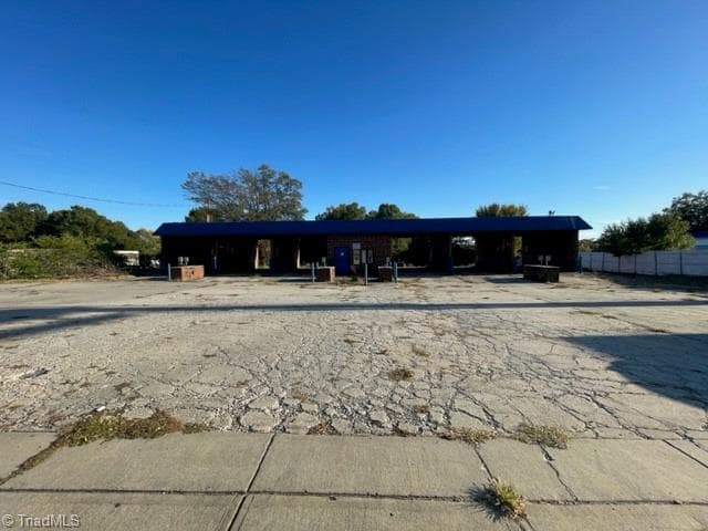 Investment at 2012 E Market Street, Greensboro NC 27401, Greensboro, photo 13 of 14