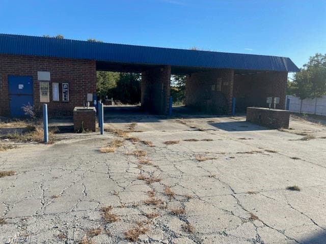 Investment at 2012 E Market Street, Greensboro NC 27401, Greensboro, photo 5 of 14