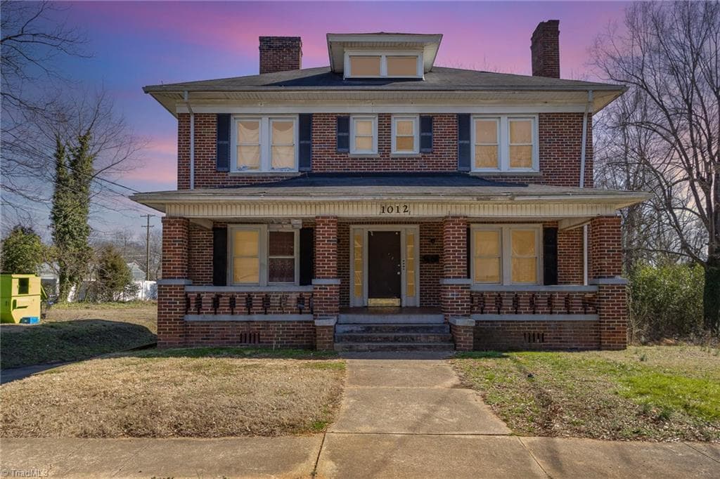 Rooming House at 1012 S Main Street, Burlington NC 27215, Burlington, photo 2 of 50