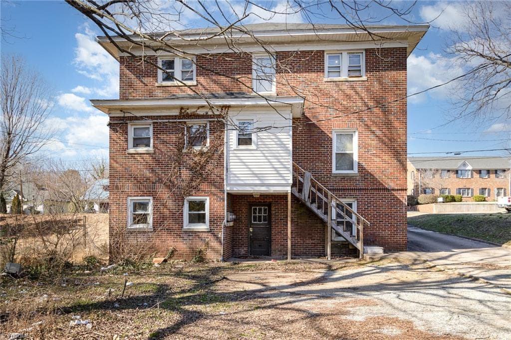 Rooming House at 1012 S Main Street, Burlington NC 27215, Burlington, photo 47 of 50