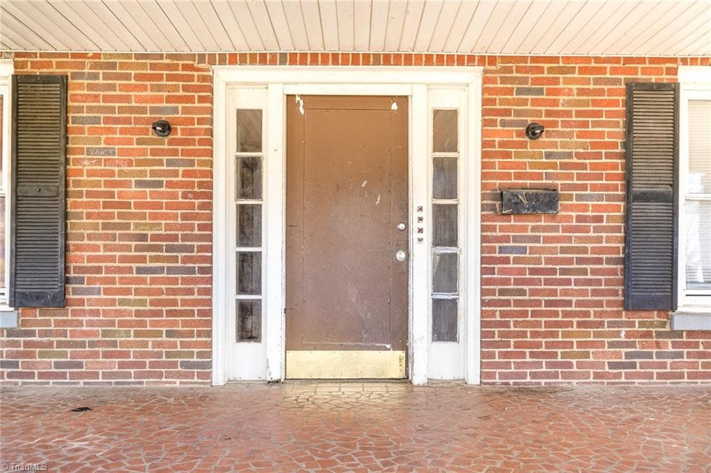 Rooming House at 1012 S Main Street, Burlington NC 27215, Burlington, photo 5 of 50