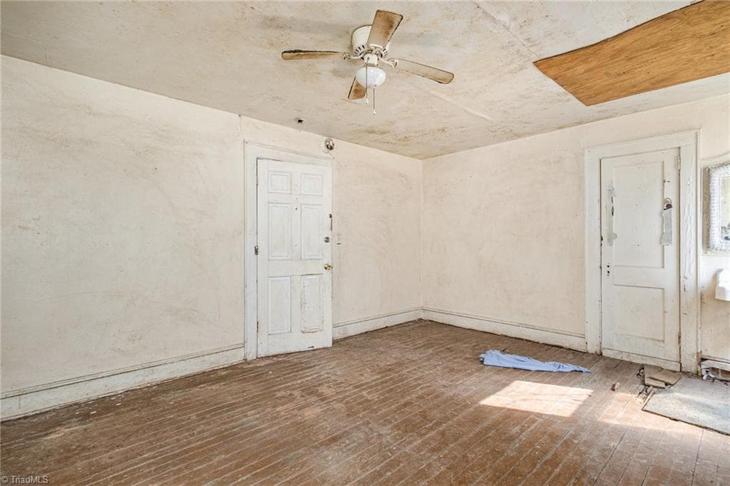 Rooming House at 1012 S Main Street, Burlington NC 27215, Burlington, photo 35 of 50