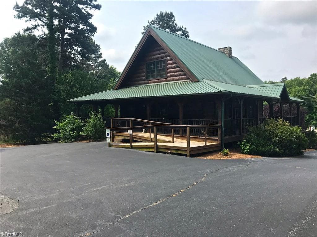 Office at 371 Valley Road, Mocksville NC 27028, photo 39 of 42