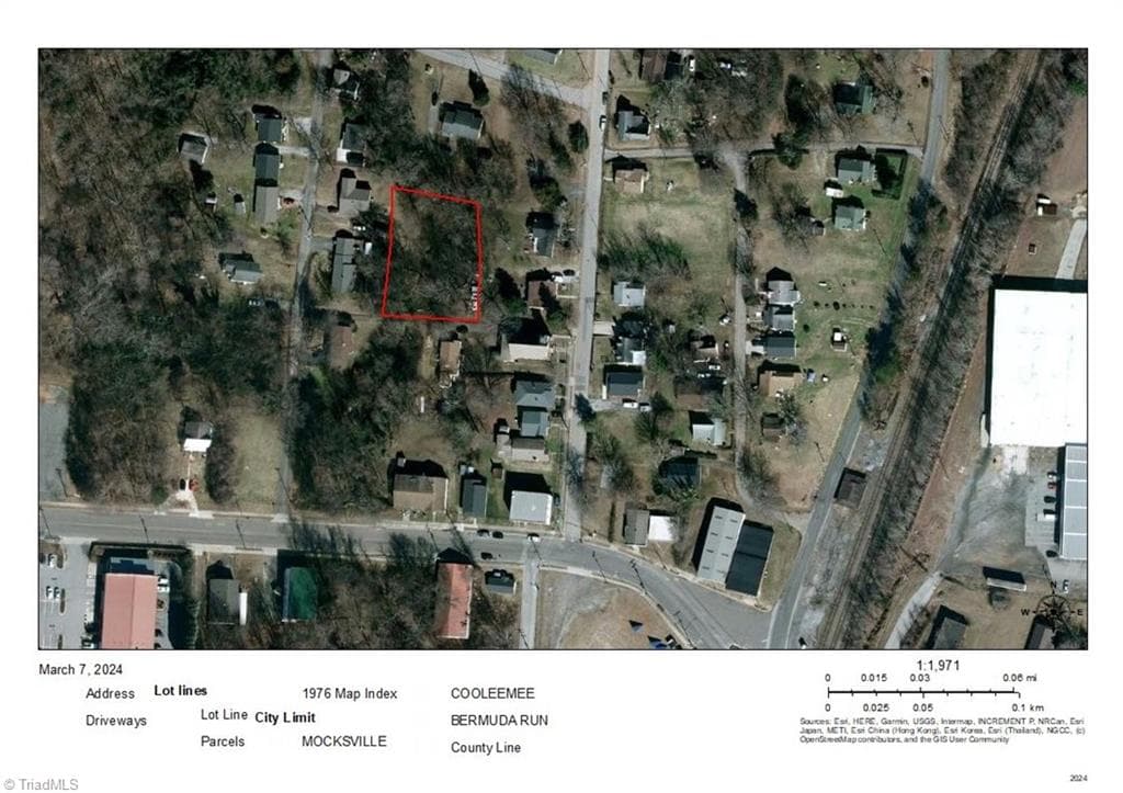 Single Family Residence at 351 Honeysuckle Street, Mocksville NC 27028, photo 6 of 7