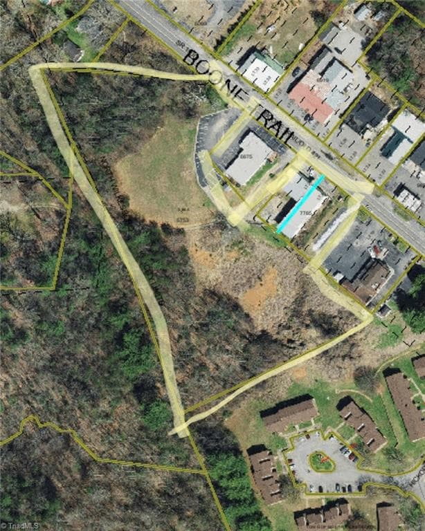 83 Boone Trail, North Wilkesboro NC 28659