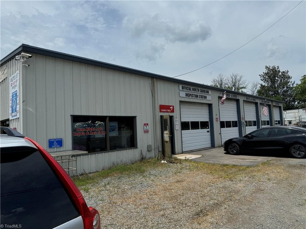 Retail at 61 Peacock Avenue, Denton NC 27239, photo 27 of 27