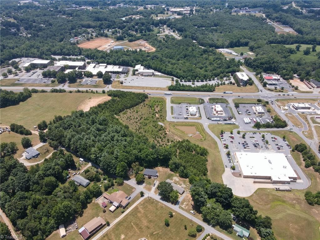 Investment at 0 N US Highway 321, Hudson NC 28638, photo 2 of 25