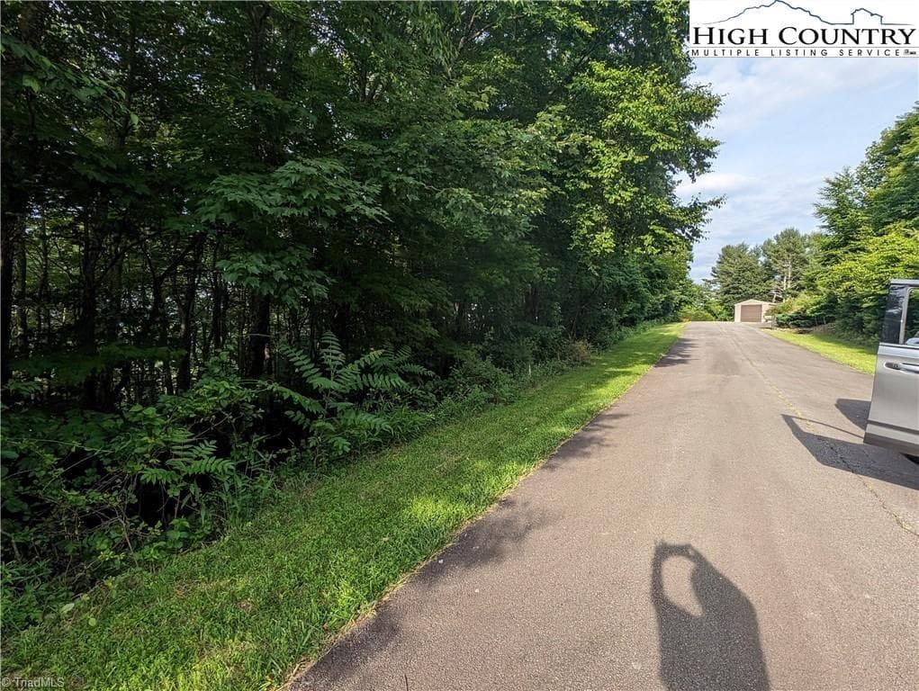 Single Family Residence at Lot 5 Briarwood Lane, Sparta NC 28675, photo 2 of 10