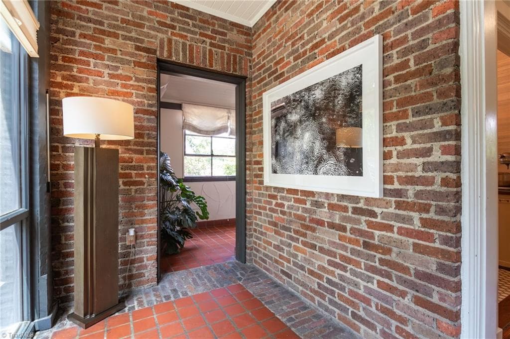 Stick/Site Built at 301 Fisher Park Circle, Greensboro NC 27401, photo 16 of 50