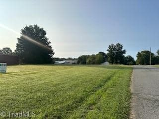 Retail at 121 Anderson Street, Denton NC 27239, photo 2 of 5