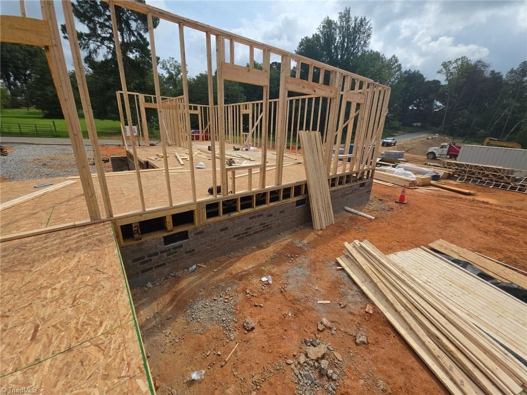 Stick/Site Built at 3514 Landis Street, Winston-Salem NC 27107, Winston-Salem, photo 4 of 15