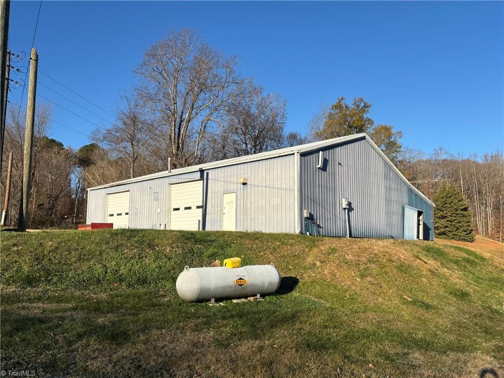 Industrial at 1449 Old Liberty Road, Asheboro NC 27203, Asheboro, photo 3 of 4