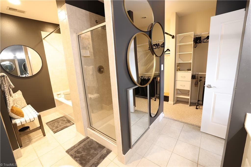 Stick/Site Built at 605 W market Street W # 408, Greensboro NC 27401, photo 9 of 12