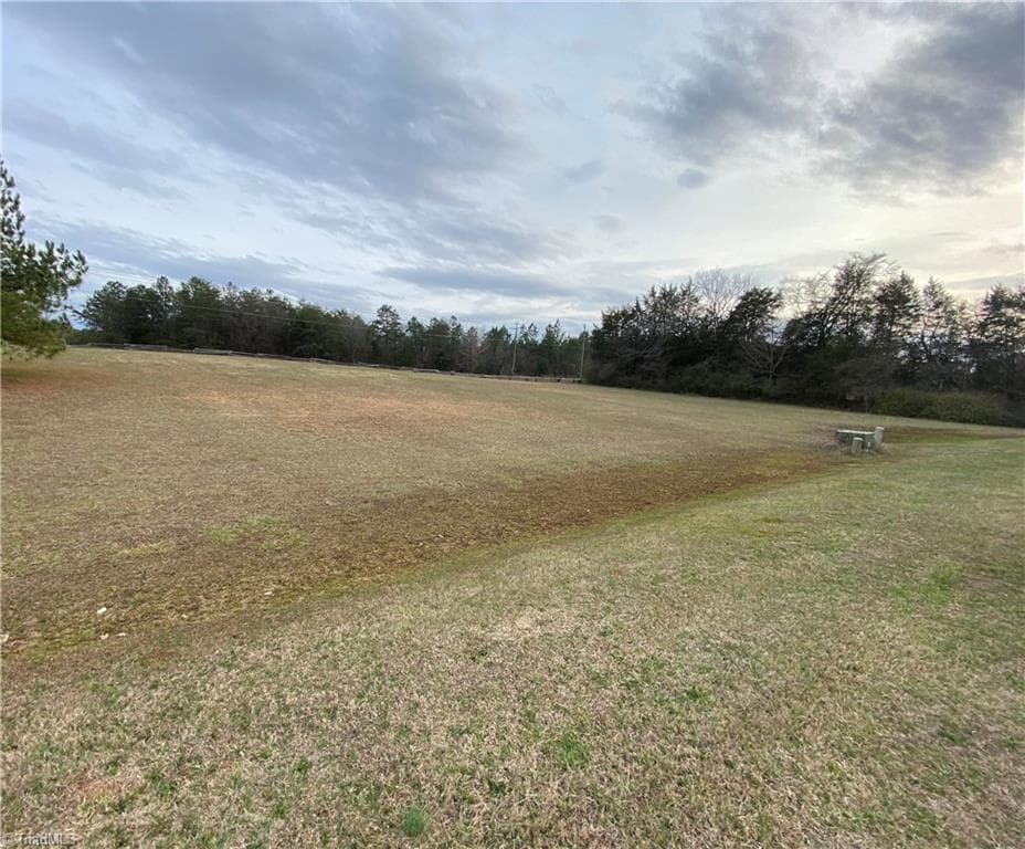 Single Family Residence at 4524 W Millstone Drive, Burlington NC 27215, Burlington, photo 12 of 23
