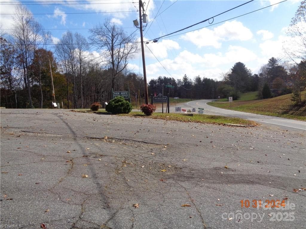 Retail at 8172 Boone Trail, Purlear NC 28665, photo 7 of 35