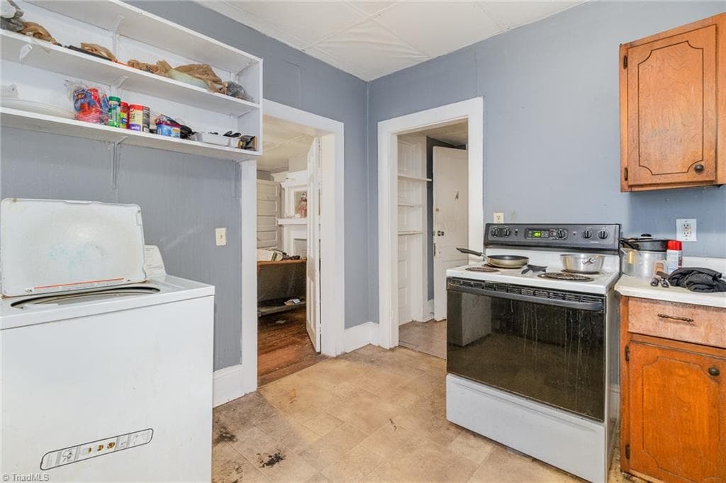 Quadruplex at 616 N Mebane Street, Burlington NC 27217, Burlington, photo 51 of 98