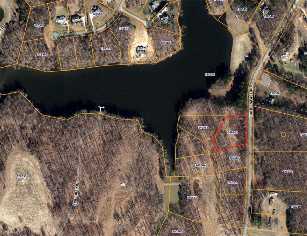 Single Family Residence at 8018 Duck Pond Court, Browns Summit NC 27214, photo 2 of 10